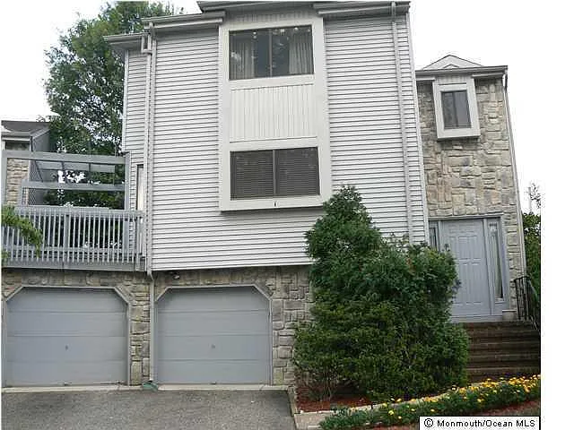 1 Honeysuckle Ct photo 1
