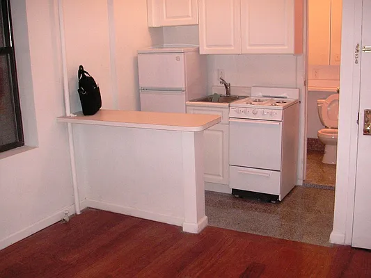 Rented by Sky Management | media 72