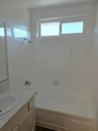 16152 Malaga Ln — Photo 9