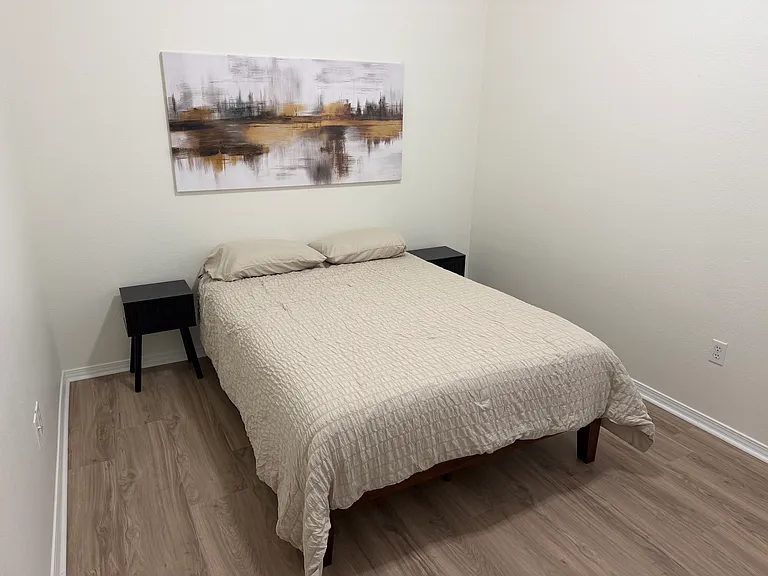 1600 Bradley Ct — Photo 22