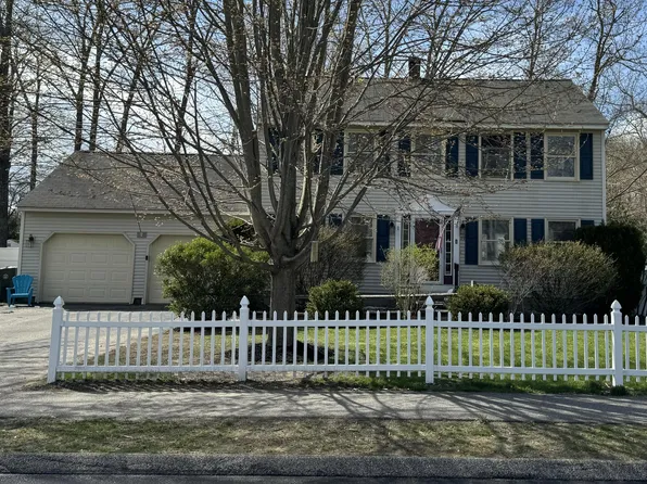 19 Hemlock Drive, Saco, ME 04072