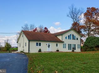 482 Tulley Dr, Bernville, PA 19506
