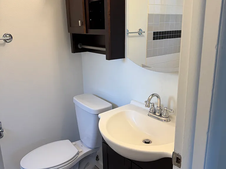155 S Harlan St #RR — Photo 10