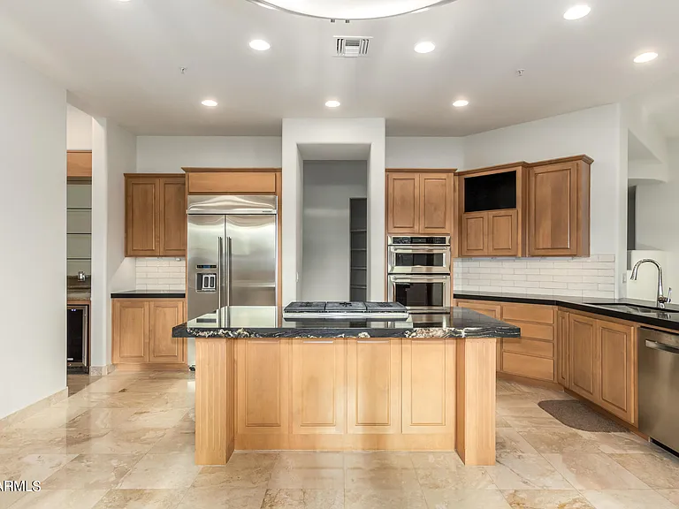 10685 E Cottontail Ln — Photo 9