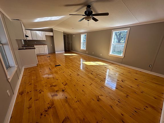 2nd image of 39 Havenwood Dr