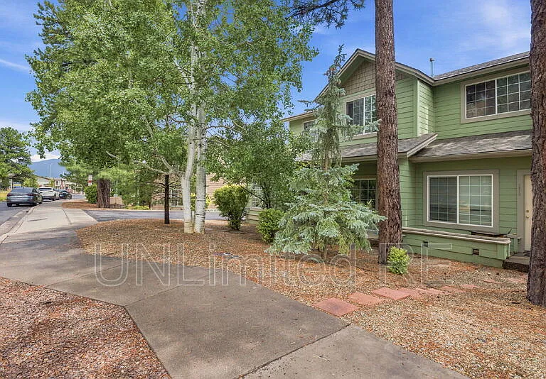 3272 S Litzler Dr — Photo 4