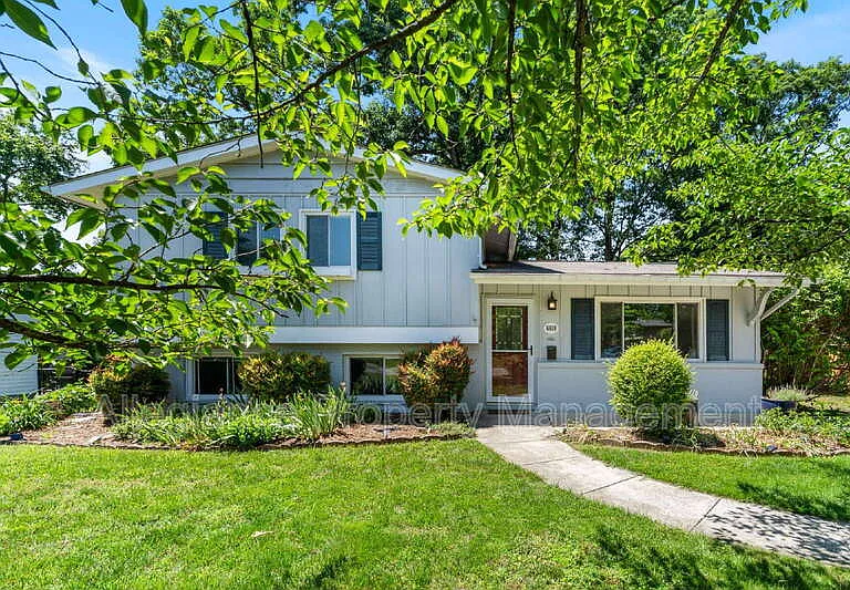 6610 Bowie Dr — Photo 1