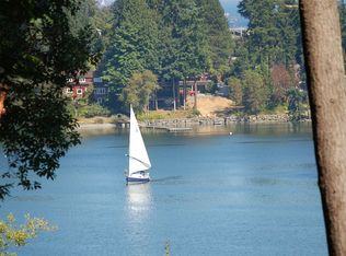 8213 NE Bucklin Hill Rd, Bainbridge Island, WA 98110