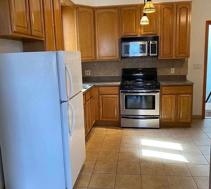 1st image of 21-61 45th St #2R