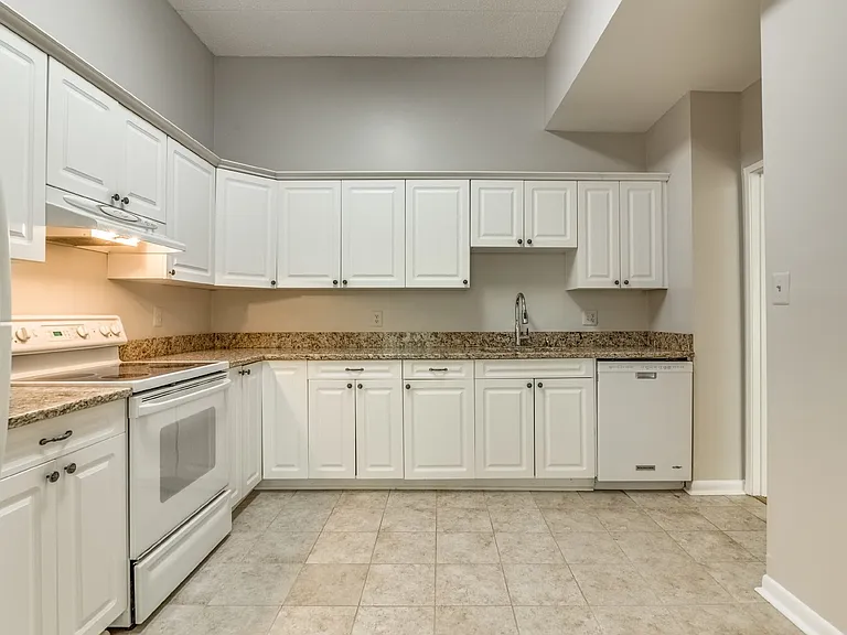 11564 Rolling Green Ct #101 — Photo 12