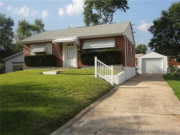2nd image of 9225 Meadowbrook Ln