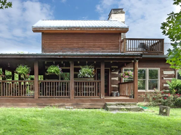 614 Walnut Grove Ln, Millersburg, KY 40348