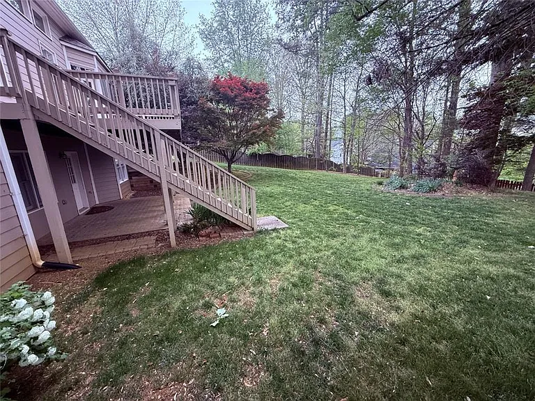 5730 Devonshire Way — Photo 41