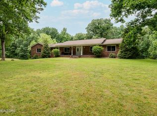 1103 Oscar Armstrong Rd, Knoxville, TN 37914