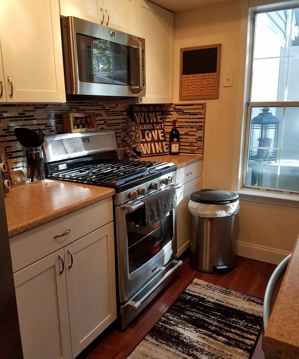 2 bed, 2.5 bath, 10 sqft, $3,200 — Photo 4
