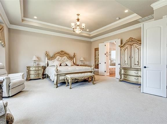 5th image of 6712 Canyon Oak Ct