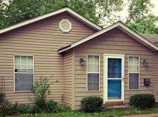 612 N Charles St, Searcy, AR 72143