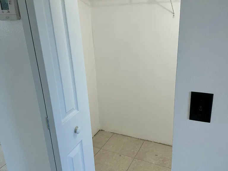 555 Purdy Ln #306 — Photo 10