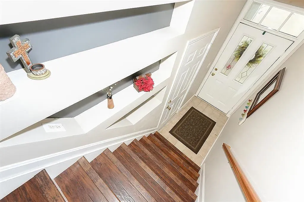 2 bed, 1157 sqft, $1,800 — Photo 4