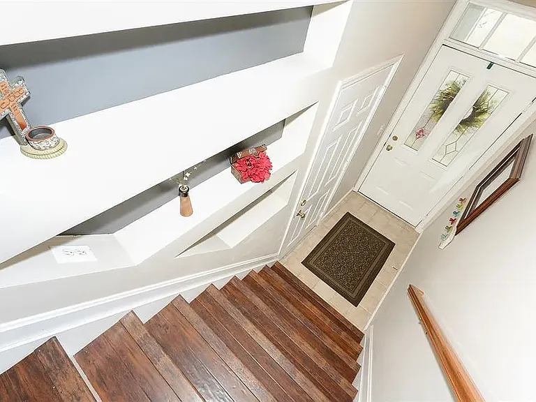 7545 Mansion Cir #F — Photo 4