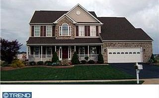 1st image of 118 Betsy Rawls Dr