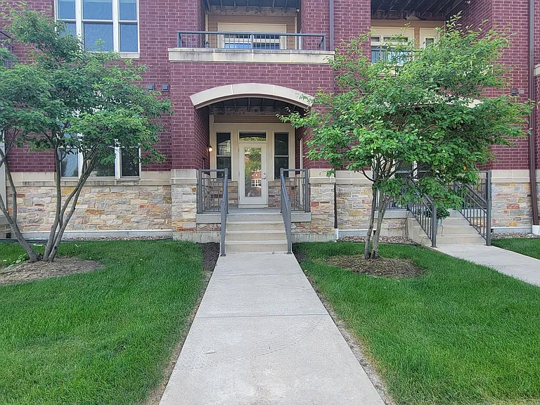 Van Buren East — Photo 20