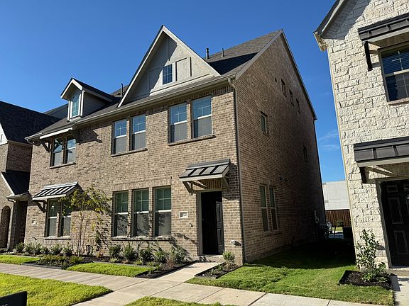 2nd image of 3520 Thistlewood Dr