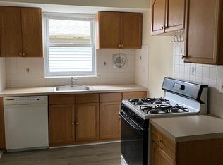 207 Abington Ave #A, Jenkintown, PA 19046