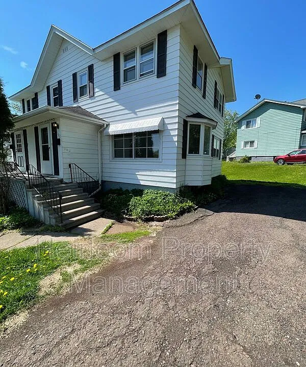 104 Morley Pkwy