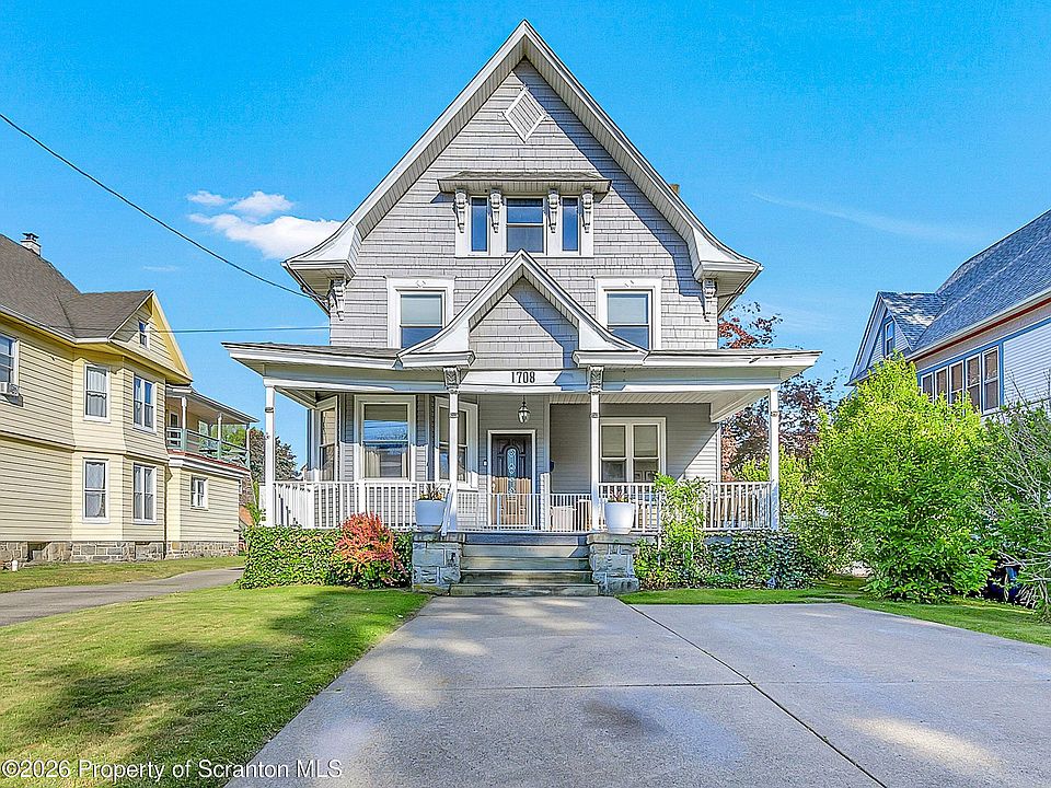 1st image of 1708 Sanderson Ave