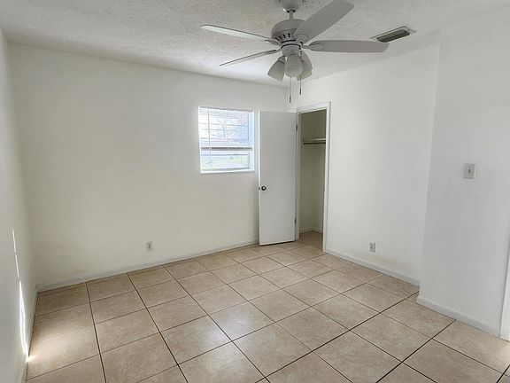 4th image of 811 Virginia Ave