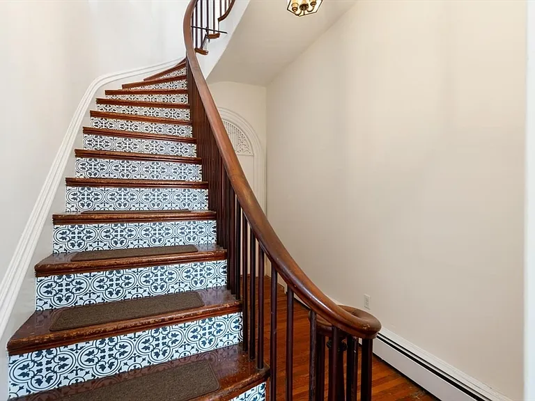 79 Prospect St #2 — Photo 3