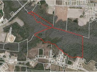 Britt Rd, Saint Pauls, NC 28384