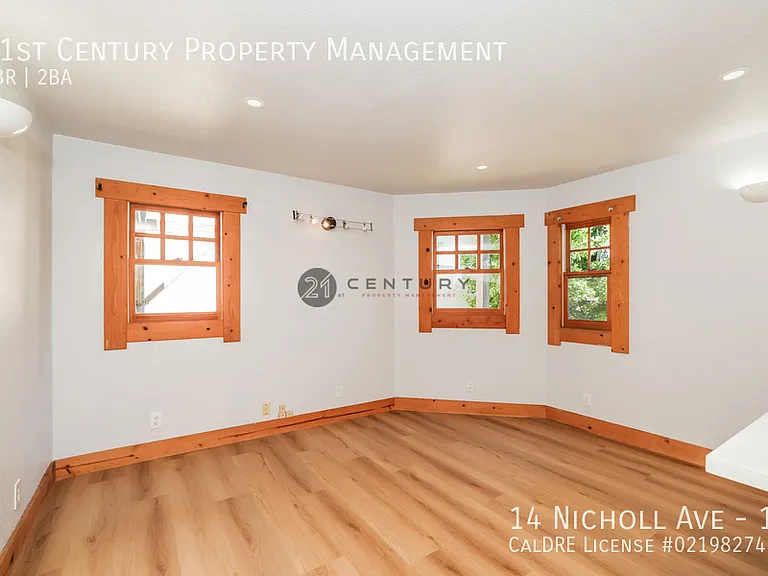 14 Nicholl Ave #14 — Photo 9