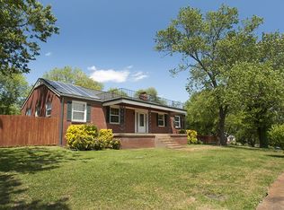 360 Strasser Dr, Nashville, TN 37211