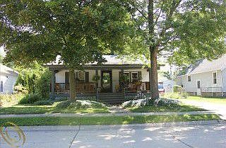 1st image of 879 Forest Ave