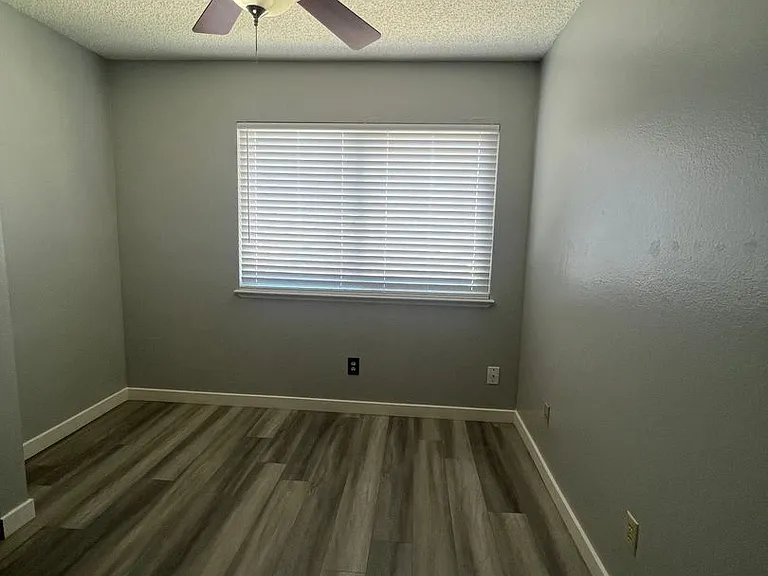 5348 Ravendale Cir — Photo 9