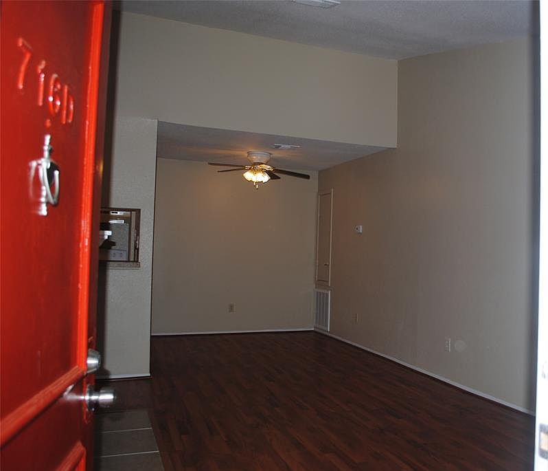 1st image of 716 Memorial Mews St APT C