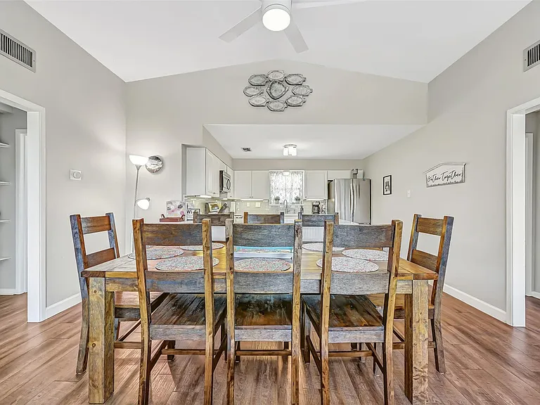 21600 Zachary Dr — Photo 10