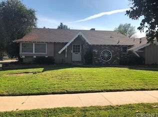 16800 Hiawatha St, Granada Hills, CA 91344