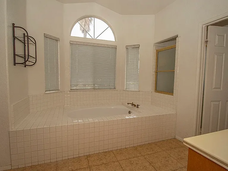 40570 Nob Ct — Photo 3
