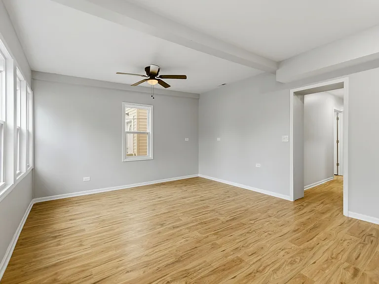 736 N Sawyer Ave #1 — Photo 20