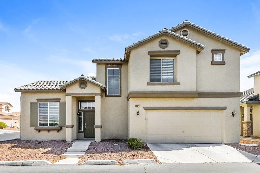 3 bed, 2.5 bath, 1806 sqft, $3,500 — Photo 1