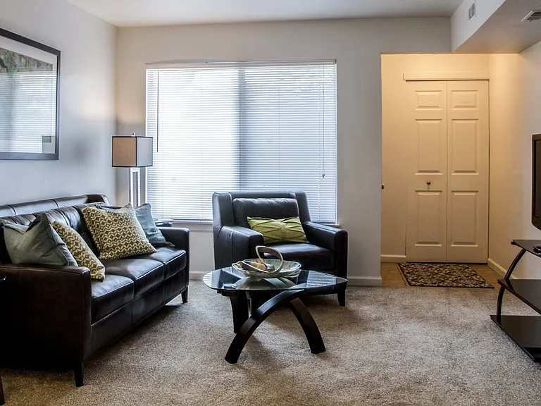Pine Ridge Apartments — Photo 19