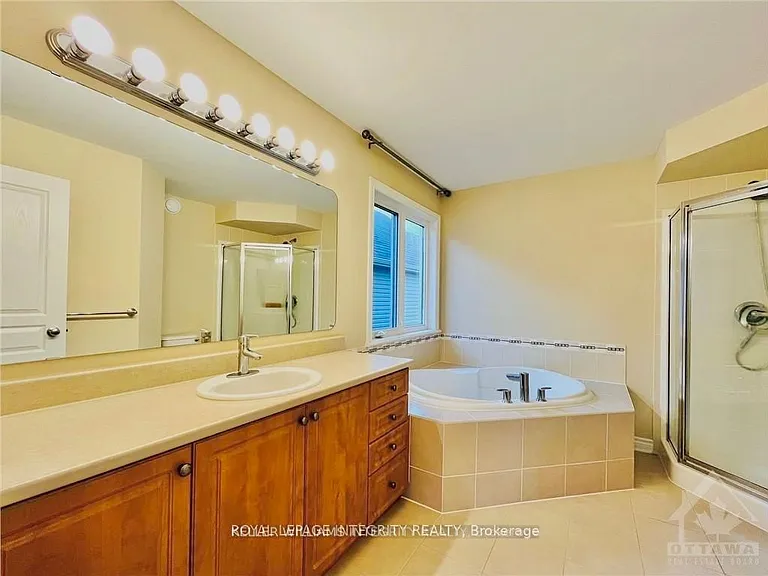 195 Keyrock Dr — Photo 17