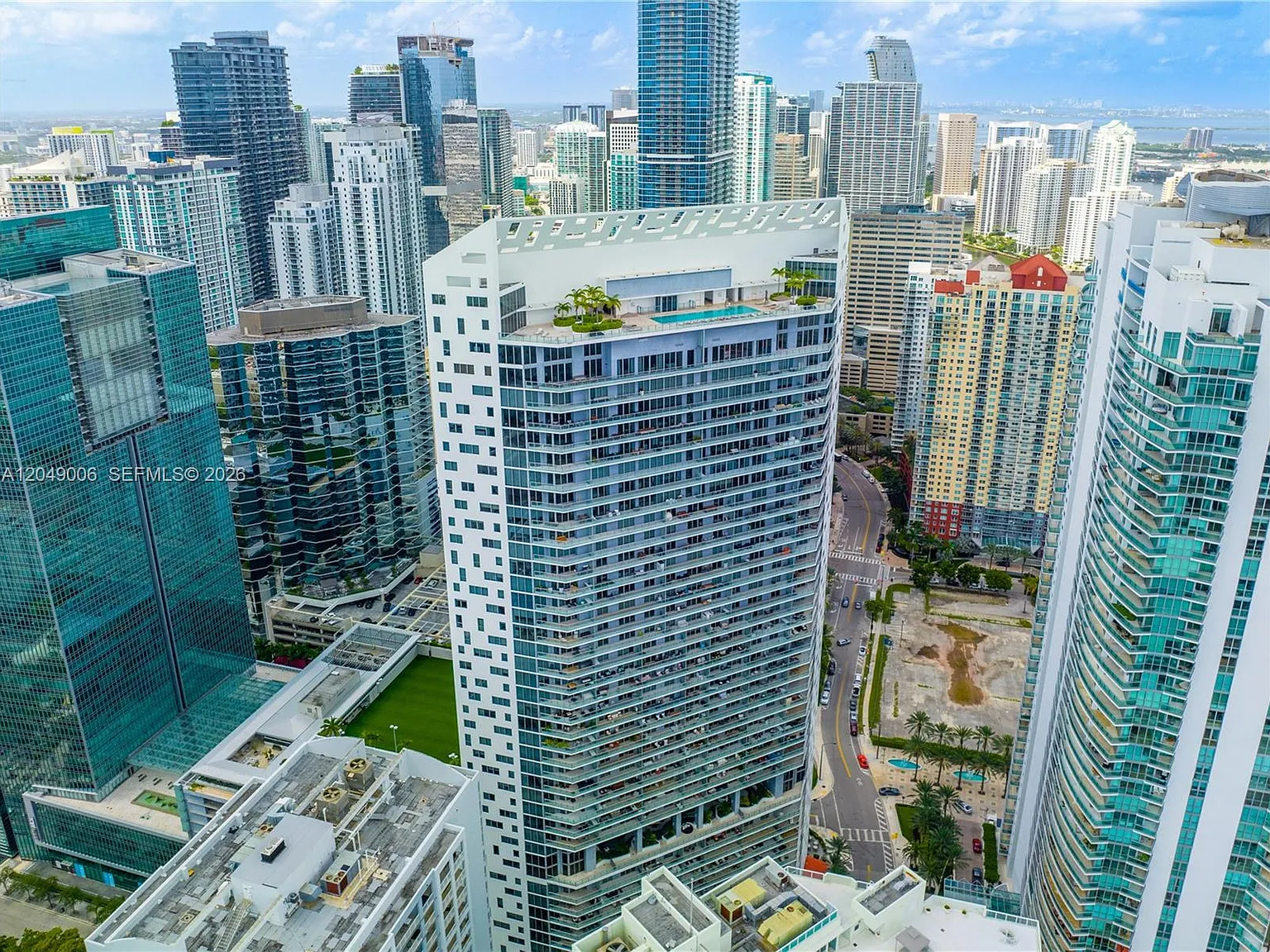 Brickellhouse Condo — Photo 1