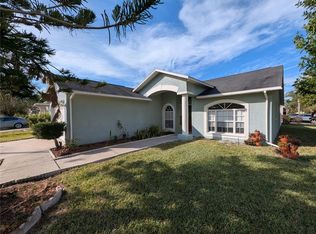 27355 Breakers Dr, Zephyrhills, FL 33544