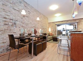 2002 N Clifton Ave #D, Chicago, IL 60614