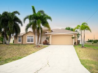 2712 NW 4th Ave, Cape Coral, FL 33993