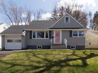 7 Deerfield Dr, West Orange, NJ 07052
